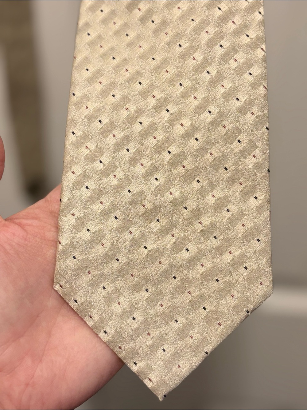 Antonio Ricci Couture 100% Silk Champagne Beige Geometric Men’s Tie